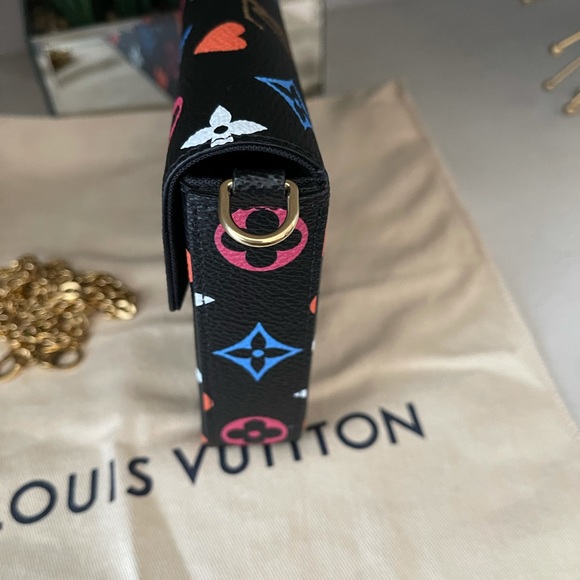♠️Louis Vuitton ♠️ - Picture 5 of 13